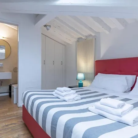 Apartman Loft 2 Steps By Duomo Cathedral